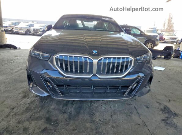WBA53FJ09TCW17315 2026 BMW OTHER Gray Դիմացի տեսք