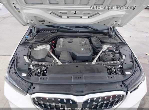 WBA53FJ0XRCR73569 2024 BMW 5 SERIES Белый Вид сзади