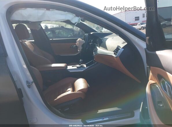 WBA5U7C08LFH63268 2020 BMW M3 Черный Вид салона спереди