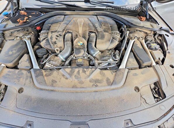 WBA7F0C52KGM25909 2019 BMW OTHER Gray Widok wnętrza z tyłu