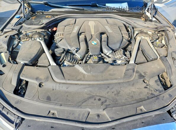 WBA7F0C53KGM25613 2019 BMW OTHER White Widok wnętrza z tyłu