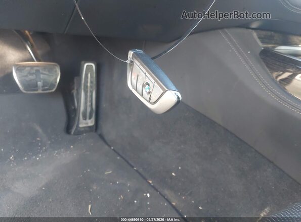 WBA7T2C09LGL17278 2020 BMW OTHER Gray Widok deski rozdzielczej