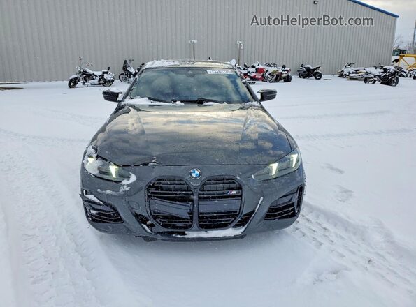 WBA83DA08TCV93932 2026 BMW M4 Gray Вид спереду
