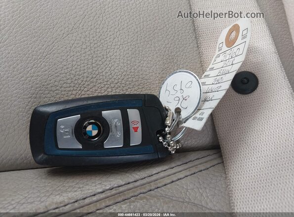 WBA8B3C50JK843057 2018 BMW OTHER Белый Вид панели приборов