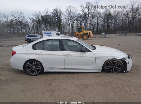 WBA8B3C50JK843057 2018 BMW OTHER Белый Вид задней части салона