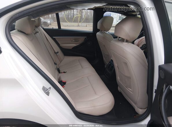 WBA8B3C50JK843057 2018 BMW OTHER Белый Вид наклейки с VIN-кодом