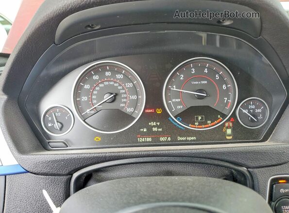 WBA8B3C59HK777280 2017 BMW OTHER Красный Вид щитка приборов