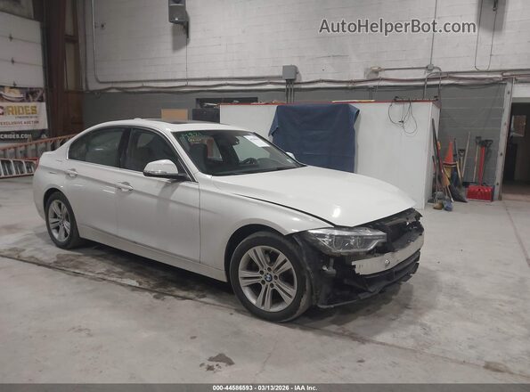 WBA8D9G55JNU66845 2018 BMW OTHER Белый Передняя правая четверть