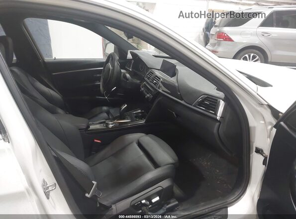 WBA8D9G55JNU66845 2018 BMW OTHER Белый Вид салона спереди