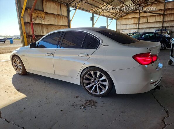 WBA8E1C36HA158720 2017 BMW OTHER White Задня ліва чверть