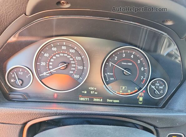 WBA8E9C55GK647358 2016 BMW OTHER Серебряный Вид щитка приборов