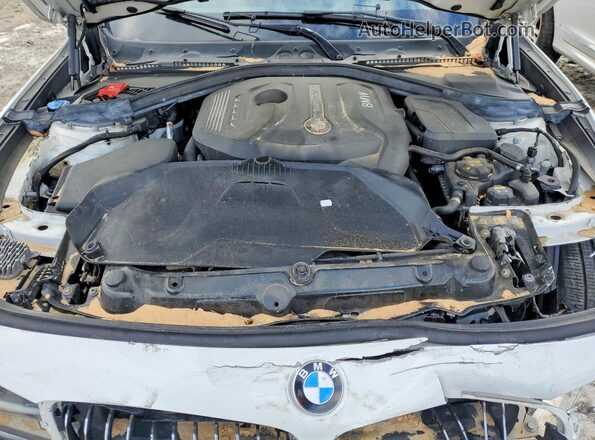 WBA8Z9C54JB219924 2018 BMW OTHER Белый Вид задней части салона