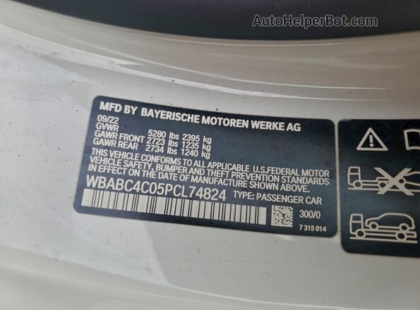 WBABC4C05PCL74824 2023 BMW M8 White Widok komory silnika