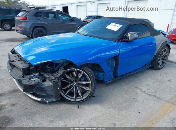 WBAHF9C09LWW38022 2020 BMW Z4 Синий Передняя левая четверть