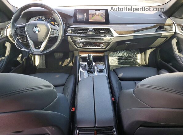 WBAJA5C50KWW48764 2019 BMW OTHER White Widok deski rozdzielczej