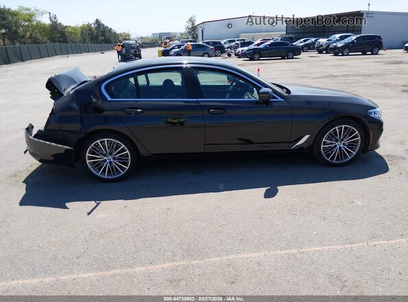 WBAJA5C54KWW09255 2019 BMW 5 SERIES Черный Вид задней части салона