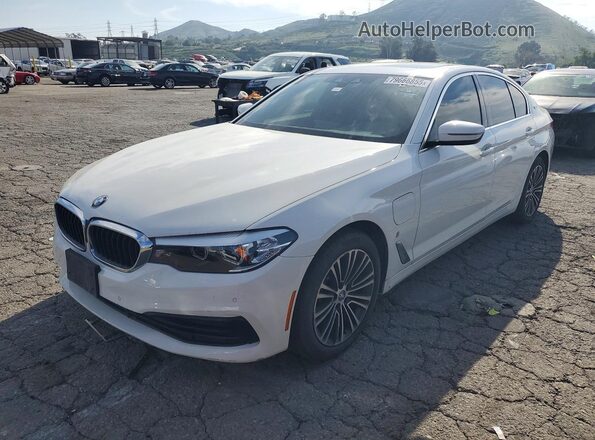 WBAJA9C52KB391931 2019 BMW 5 SERIES White Передня ліва чверть