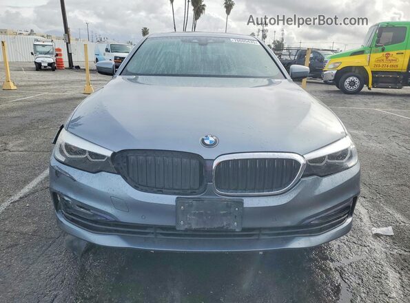 WBAJA9C56JB252190 2018 BMW 5 SERIES Серый Вид спереди