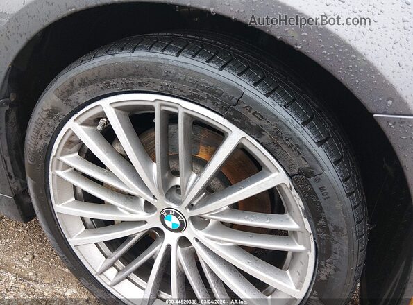 WBAJB1C54KB376877 2019 BMW 5 SERIES Gray Вид спереду