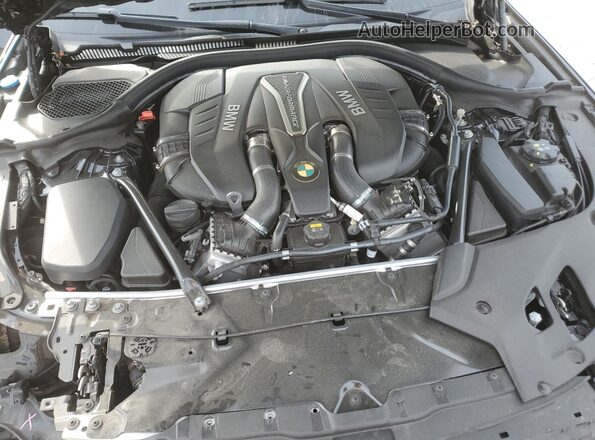 WBAJB9C50JG463806 2018 BMW M5 Черный Вид задней части салона
