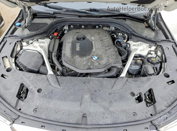 WBAJV6C53JBK07288 2018 BMW OTHER White Widok wnętrza z tyłu