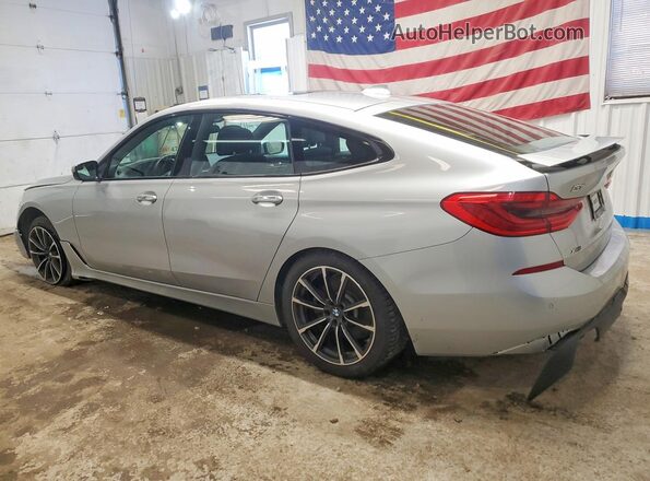 WBAJV6C54JBK07638 2018 BMW OTHER Серебряный Задняя левая четверть