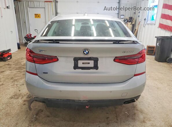 WBAJV6C54JBK07638 2018 BMW OTHER Серебряный Вид сзади