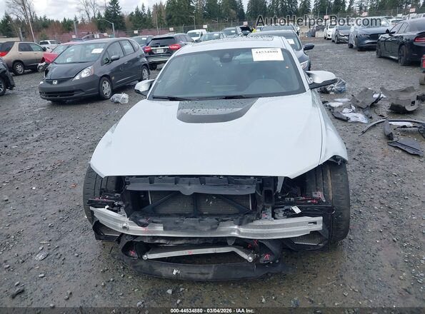 WBS2U7C59K7D09484 2019 BMW M2 Silver Widok wnętrza z tyłu