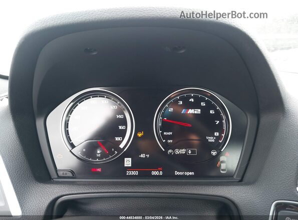 WBS2U7C59K7D09484 2019 BMW M2 Silver Widok tylnych siedzeń