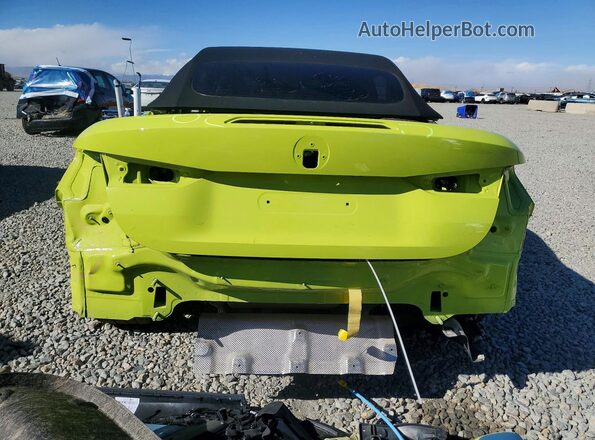 WBS33BA05RCP49749 2024 BMW M4 Желтый Вид сзади