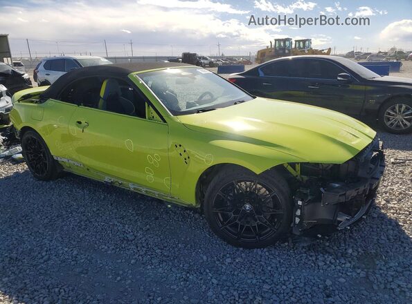 WBS33BA05RCP49749 2024 BMW M4 Желтый Передняя правая четверть