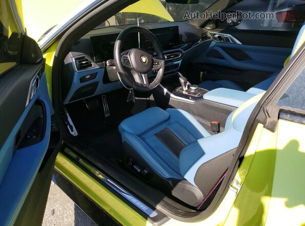 WBS43AZ01RCP07632 2024 BMW M4 Green Widok deski rozdzielczej
