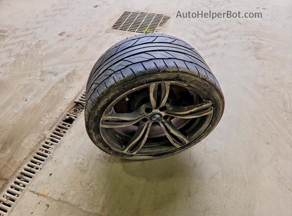 WBS6E9C55GGF92595 2016 BMW M6 Черный Вид подкапотного пространства
