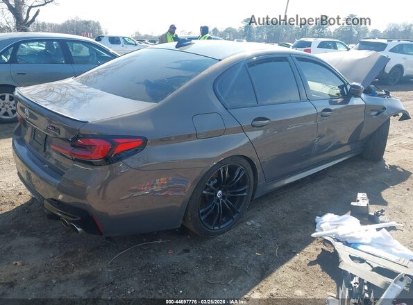 WBS83CH04MCG28224 2021 BMW M5 Серый Задняя правая четверть