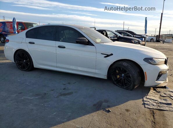 WBS83CH05NCK76947 2022 BMW M5 Белый Передняя правая четверть