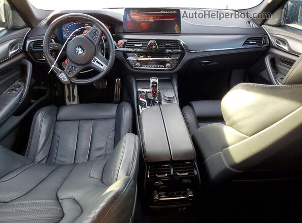 WBS83CH05NCK76947 2022 BMW M5 Белый Вид панели приборов