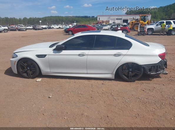 WBSFV9C50GD595631 2016 BMW M5 White Vista interior de 360 grados