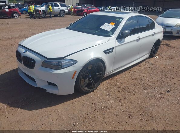 WBSFV9C50GD595631 2016 BMW M5 White Vista tres cuartos delantera izquierda