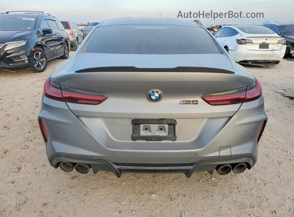 WBSGV0C06SCT93976 2025 BMW M8 Серый Вид сзади