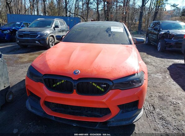 WBSJF0C57JB283411 2018 BMW M5 Orange Widok z przodu