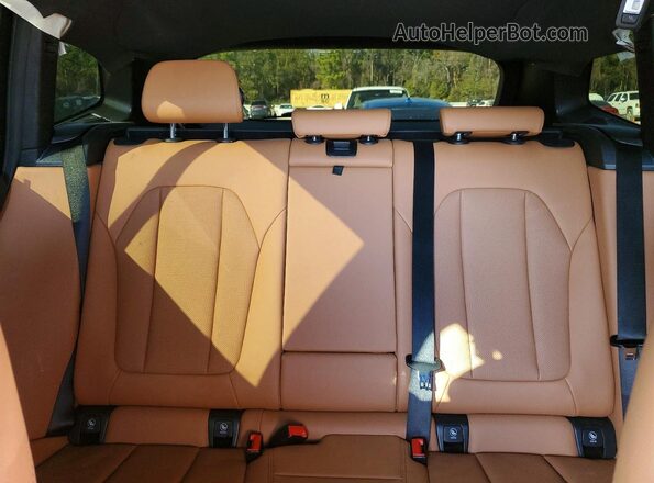 WBX47DP07RN252373 2024 BMW X3 Gray Հետևի նստատեղերի տեսք