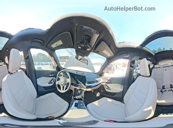 WBX73EF00P5Y08052 2023 BMW X1 Black Vista interior de 360 grados