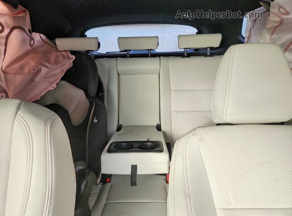 WBX73EF01T5446288 2026 BMW X1 Белый Вид задних сидений