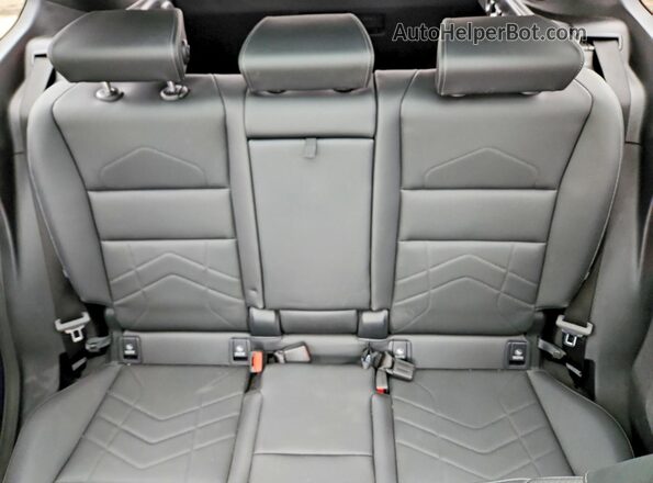 WBX73EF02S5201059 2025 BMW X1 Синий Вид задних сидений