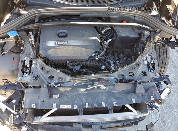 WBX73EF09R5Z89137 2024 BMW X1 Black Widok komory silnika