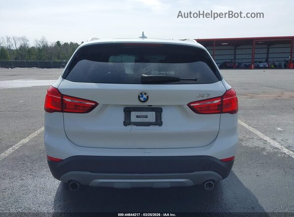 WBXHT3C30J5L26714 2018 BMW X1 White 