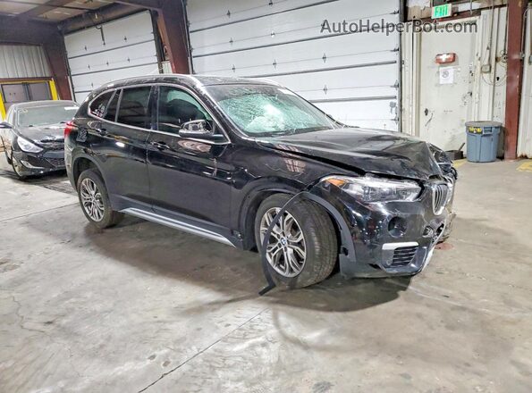 WBXHT3C32GP884450 2016 BMW X1 Black Przód prawy