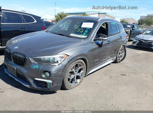 WBXHT3C34G5E49430 2016 BMW X1 Серый Передняя левая четверть