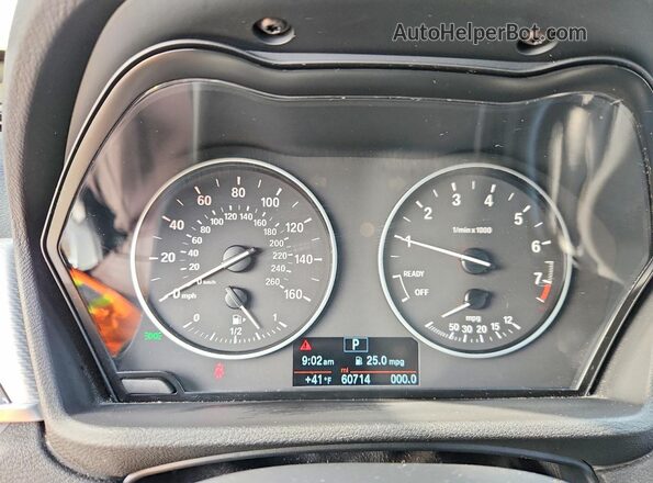 WBXHT3C37J5F92959 2018 BMW X1 Серый Вид щитка приборов