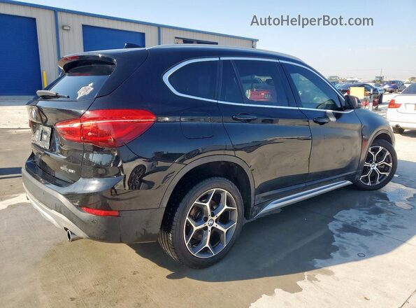 WBXHT3C39J5L27103 2018 BMW X1 Black Tył prawy